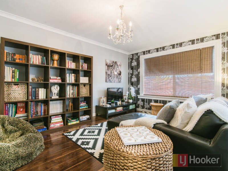 12 Winderie Crescent, ELLENBROOK, WA 6069 AUS