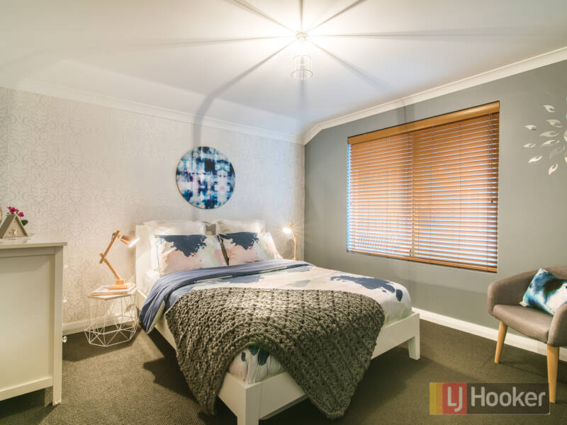 12 Winderie Crescent, ELLENBROOK, WA 6069 AUS