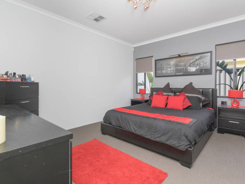 11 Limone Street, AVELEY, WA 6069 AUS