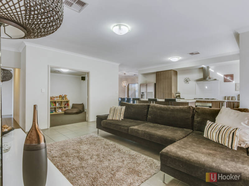 36 Vellum Loop, AVELEY, WA 6069 AUS