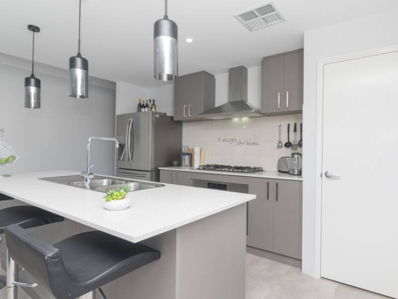 11 Limone Street, AVELEY, WA 6069 AUS