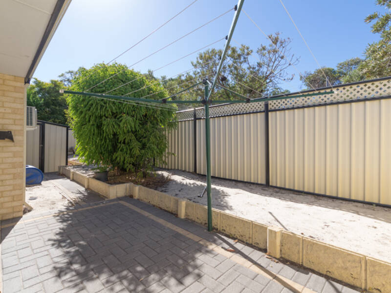 9 Romsey Grove, KIARA, WA 6054 AUS