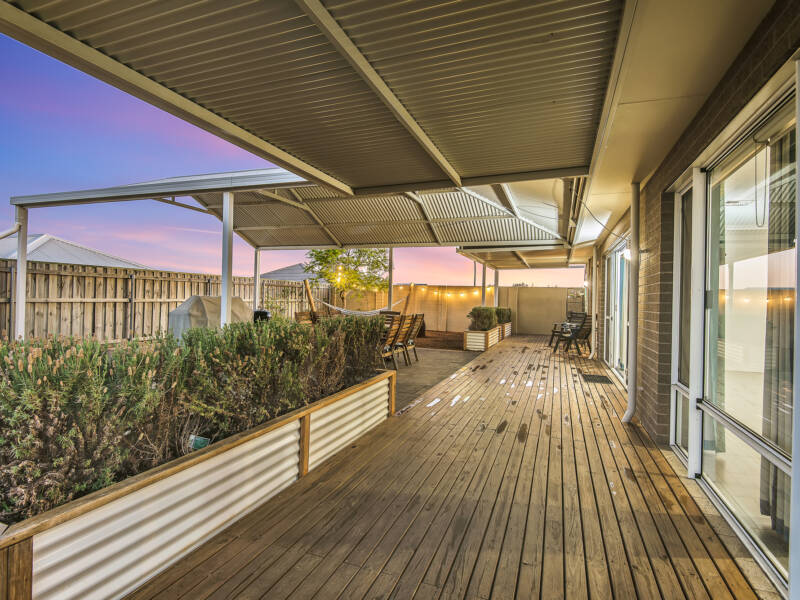 11 Croft Way, THE VINES, WA 6069 AUS