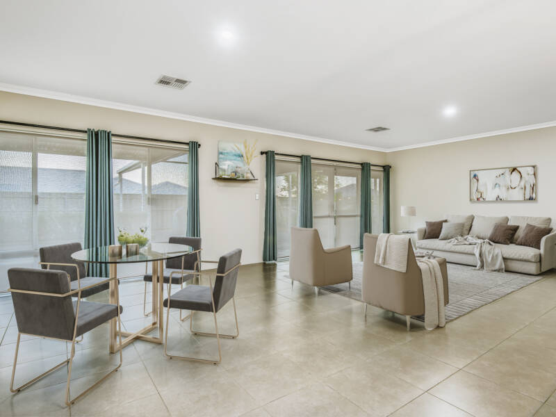 11 Croft Way, THE VINES, WA 6069 AUS