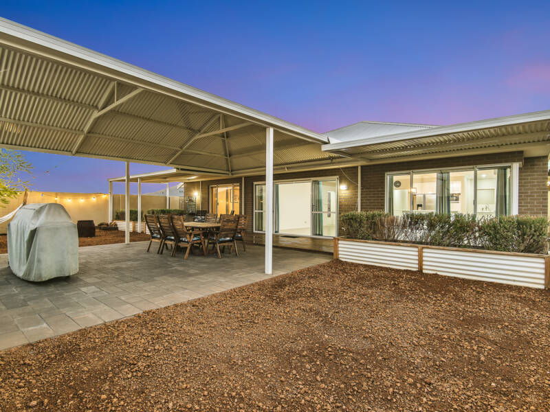 11 Croft Way, THE VINES, WA 6069 AUS