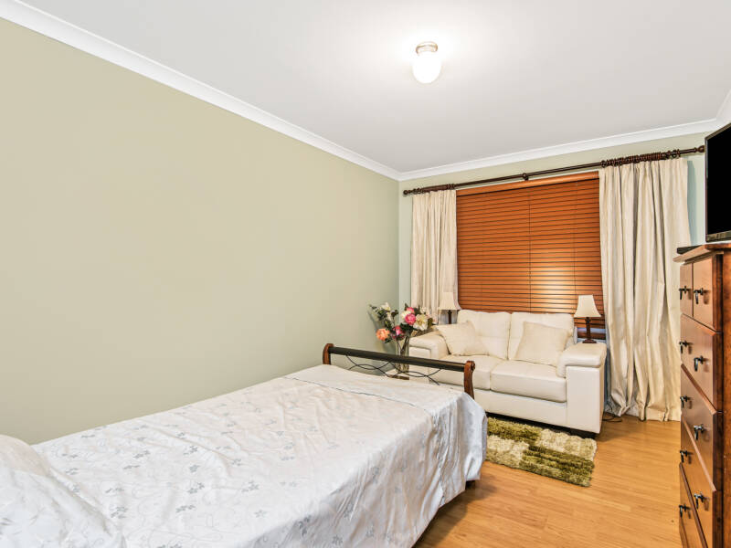 80 Derricap Avenue, ELLENBROOK, WA 6069 AUS