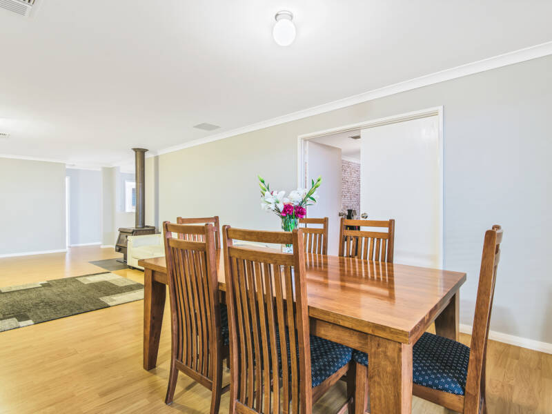 80 Derricap Avenue, ELLENBROOK, WA 6069 AUS
