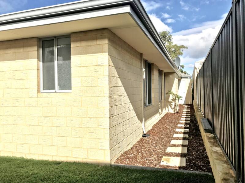 8 Hoveton Circuit, AVELEY, WA 6069 AUS