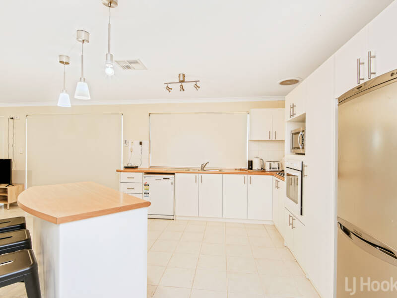 5 Tobermory Boulevard, ELLENBROOK, WA 6069 AUS