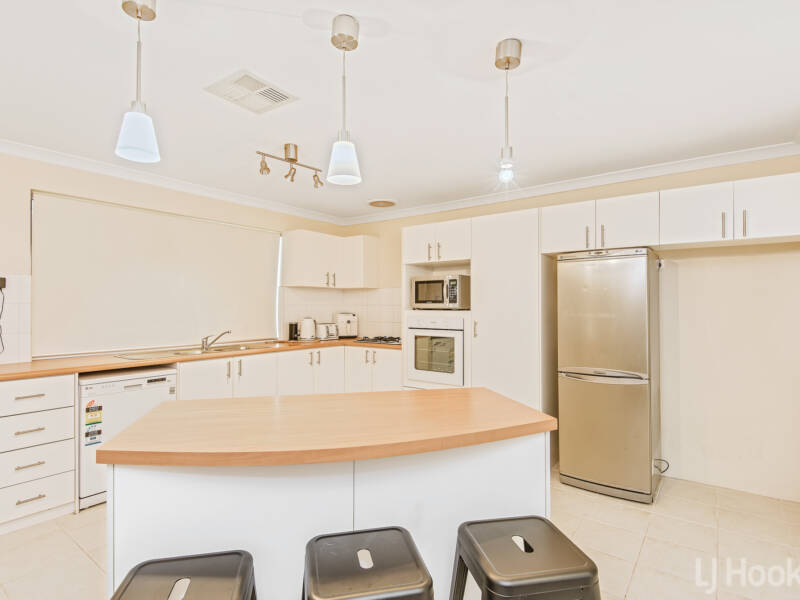 5 Tobermory Boulevard, ELLENBROOK, WA 6069 AUS