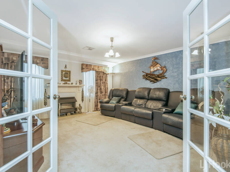 20 Roxburghe Drive, THE VINES, WA 6069 AUS
