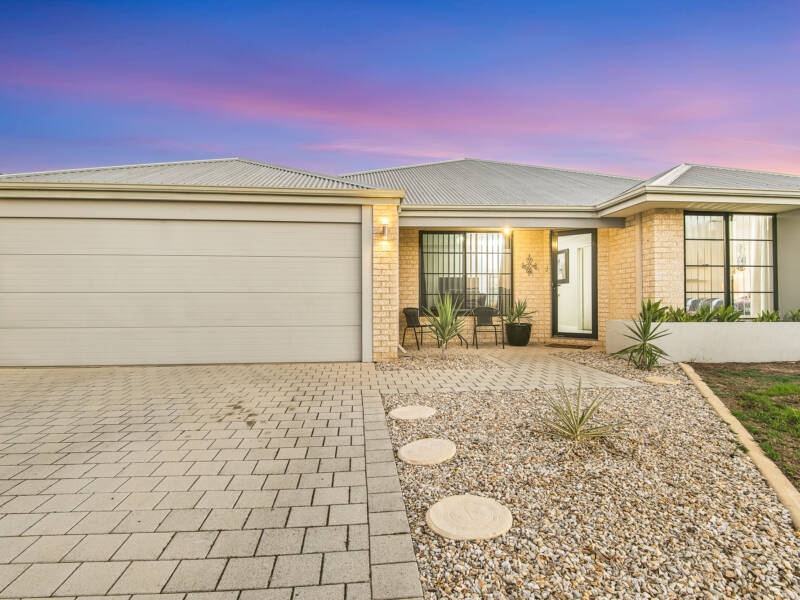 20 Jervis Drive, ELLENBROOK, WA 6069 AUS