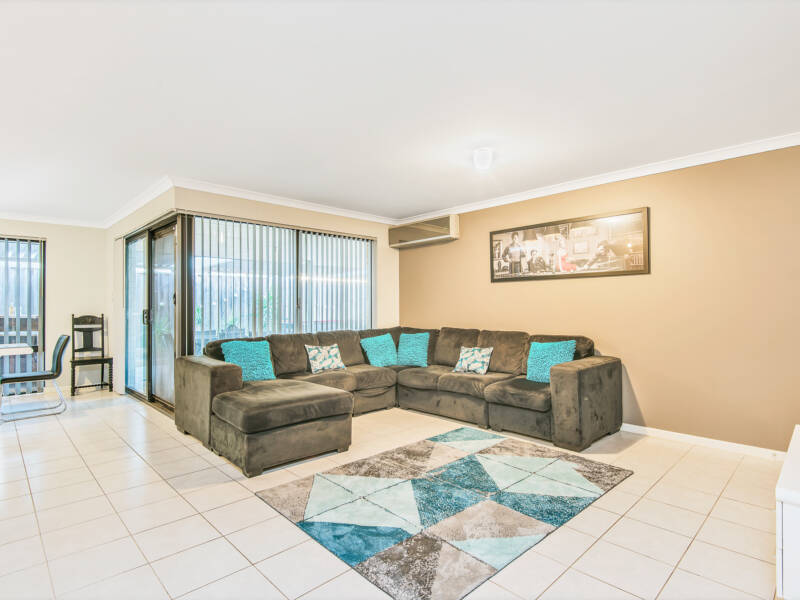 20 Jervis Drive, ELLENBROOK, WA 6069 AUS