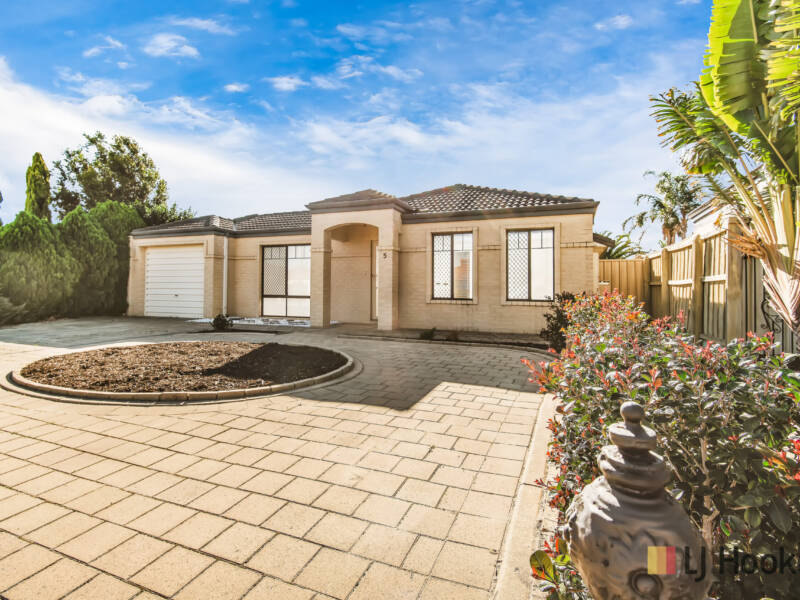 5 Portofino Turn, ELLENBROOK, WA 6069 AUS