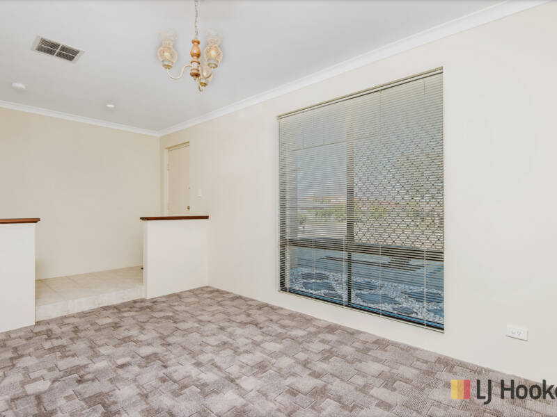 5 Portofino Turn, ELLENBROOK, WA 6069 AUS
