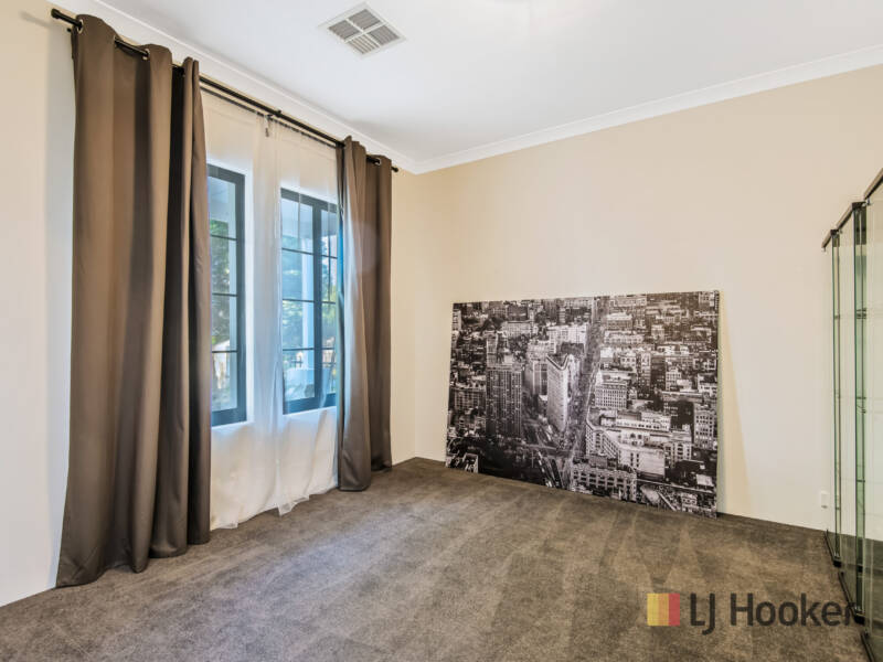 5 Sudley Lane, ELLENBROOK, WA 6069 AUS