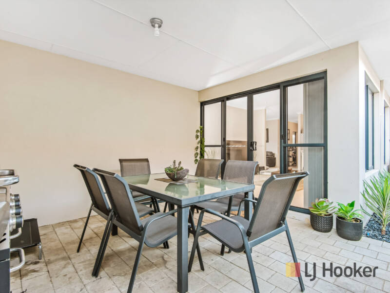 5 Sudley Lane, ELLENBROOK, WA 6069 AUS