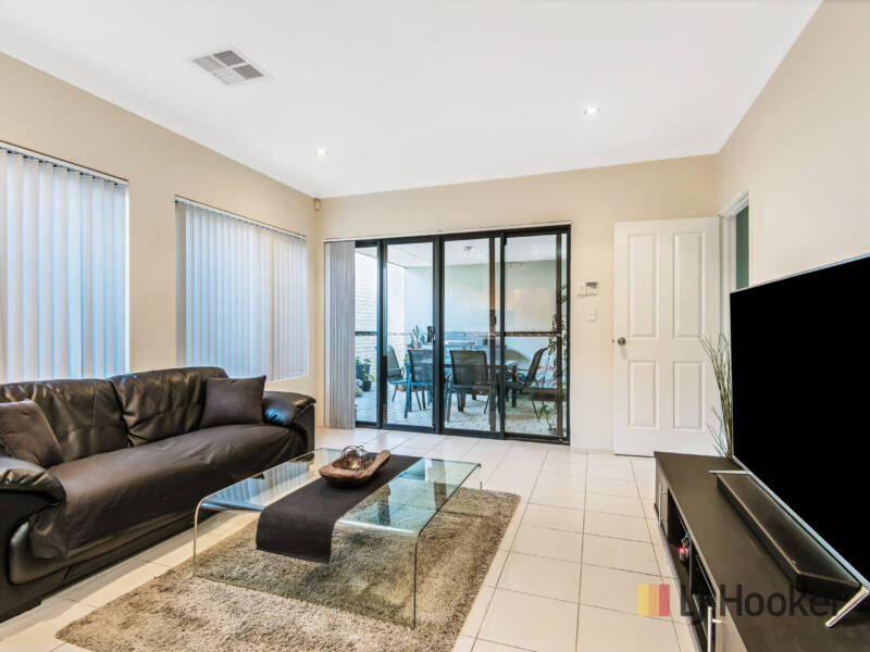 5 Sudley Lane, ELLENBROOK, WA 6069 AUS