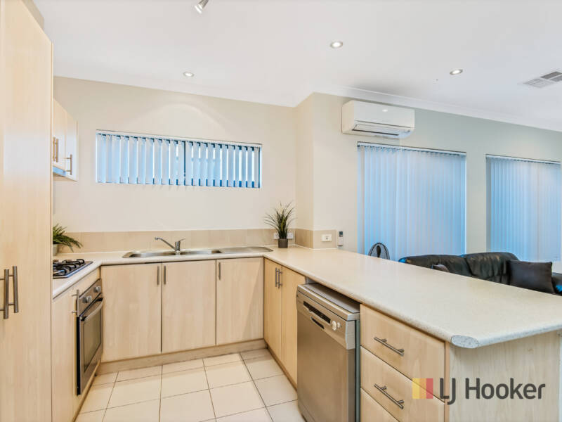 5 Sudley Lane, ELLENBROOK, WA 6069 AUS