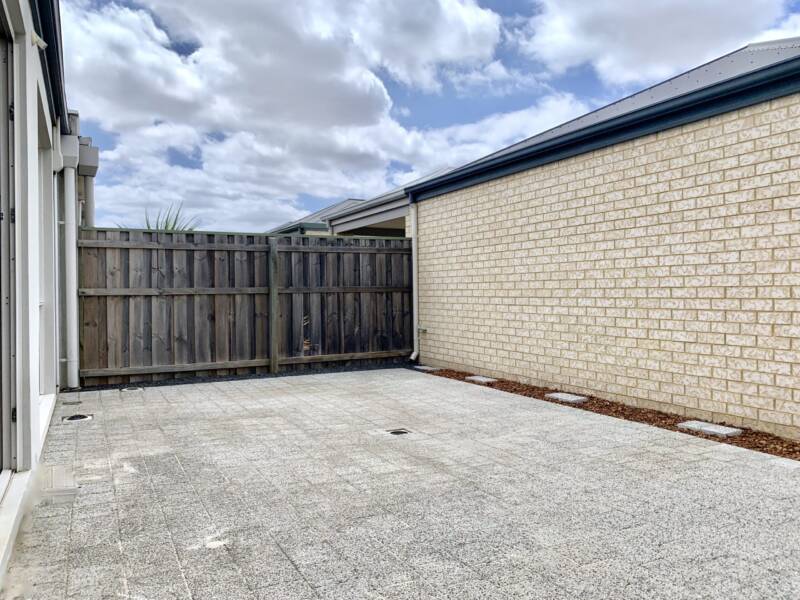 37 Dalgarup Way, ELLENBROOK, WA 6069 AUS