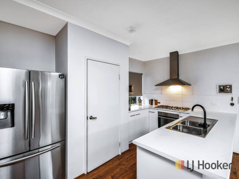 128 Wilding Boulevard, ELLENBROOK, WA 6069 AUS