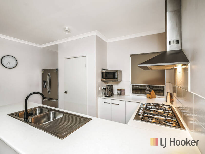 128 Wilding Boulevard, ELLENBROOK, WA 6069 AUS
