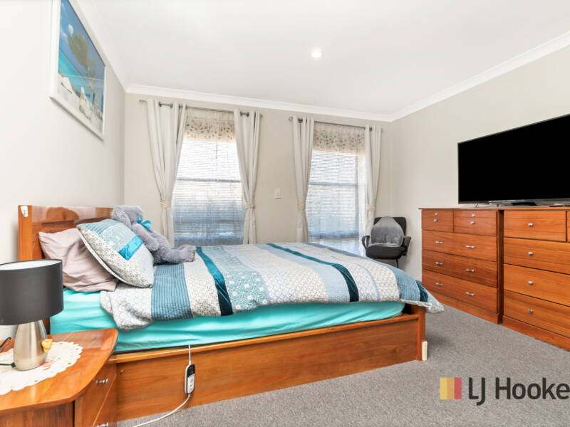 23 Cheriton Avenue, ELLENBROOK, WA 6069 AUS