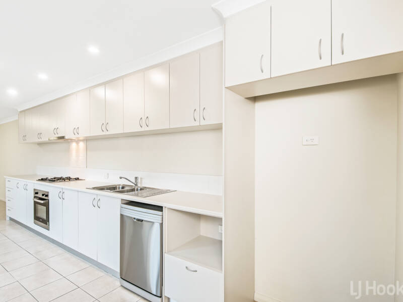 7 Havasu Road, AVELEY, WA 6069 AUS