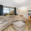 8 Hoyton Close, ELLENBROOK, WA 6069 AUS