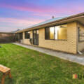 8 Hoyton Close, ELLENBROOK, WA 6069 AUS