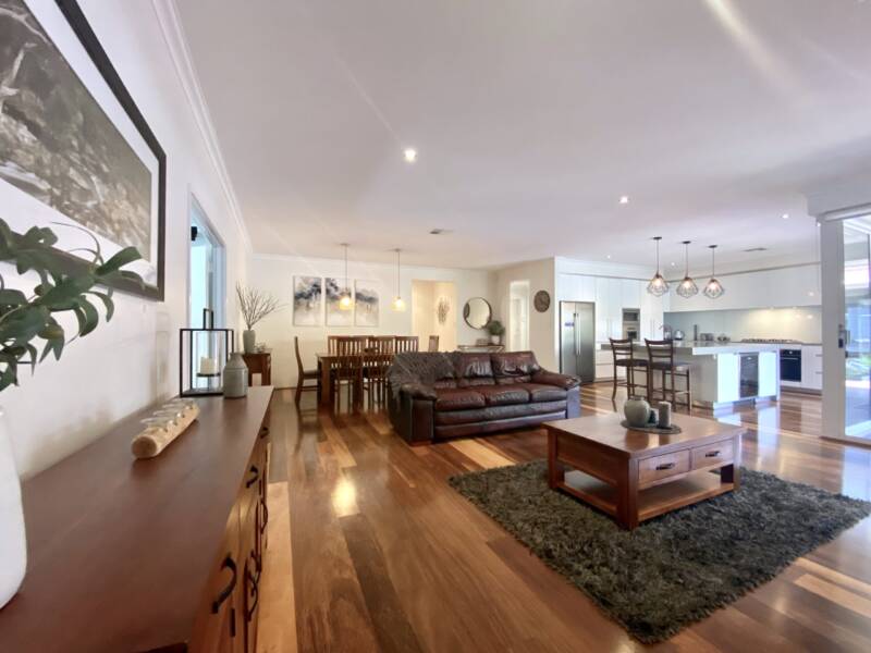 3 Lago Promenade, AVELEY, WA 6069 AUS