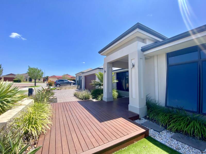 3 Lago Promenade, AVELEY, WA 6069 AUS