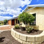 11 Woodview Retreat, CAVERSHAM, WA 6055 AUS