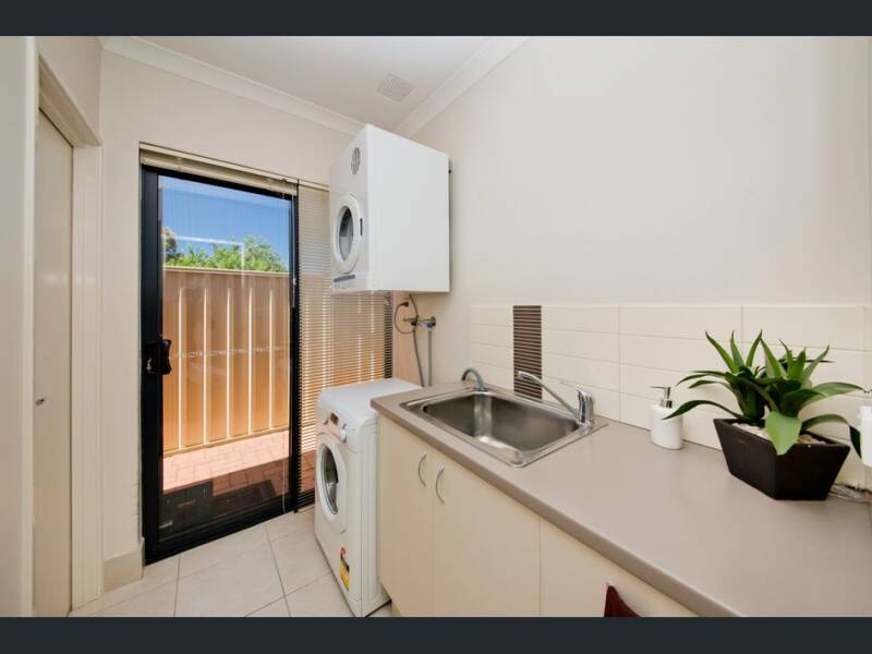22 Munyard way, MORLEY, WA 6062 AUS
