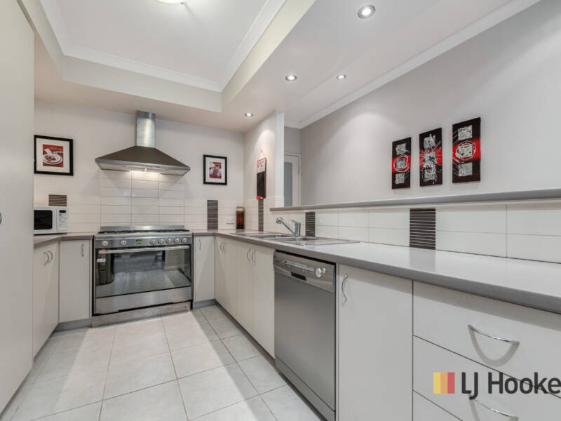 22 Munyard way, MORLEY, WA 6062 AUS