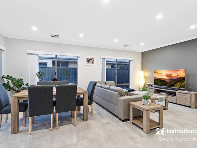 3 Crombie Way, BALDIVIS, WA 6171 AUS