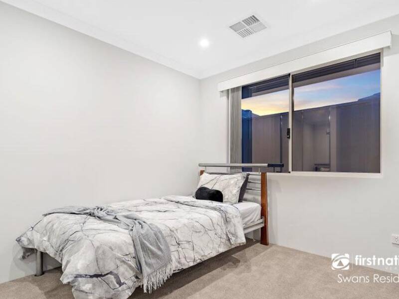 3 Crombie Way, BALDIVIS, WA 6171 AUS