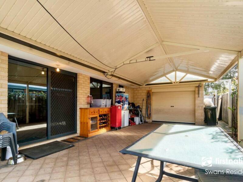 4 Killara Avenue, ELLENBROOK, WA 6069 AUS