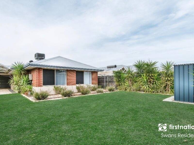 20 Simmonds Pass, ELLENBROOK, WA 6069 AUS