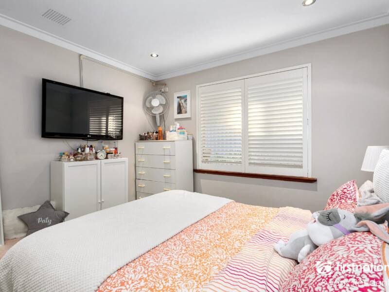 1/160 Flinders Street, YOKINE, WA 6060 AUS