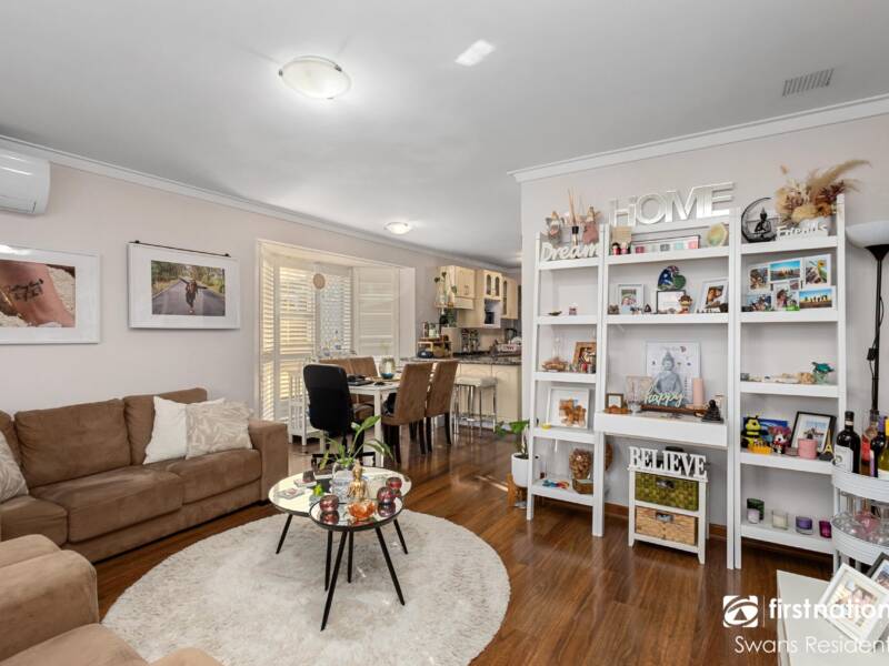 1/160 Flinders Street, YOKINE, WA 6060 AUS