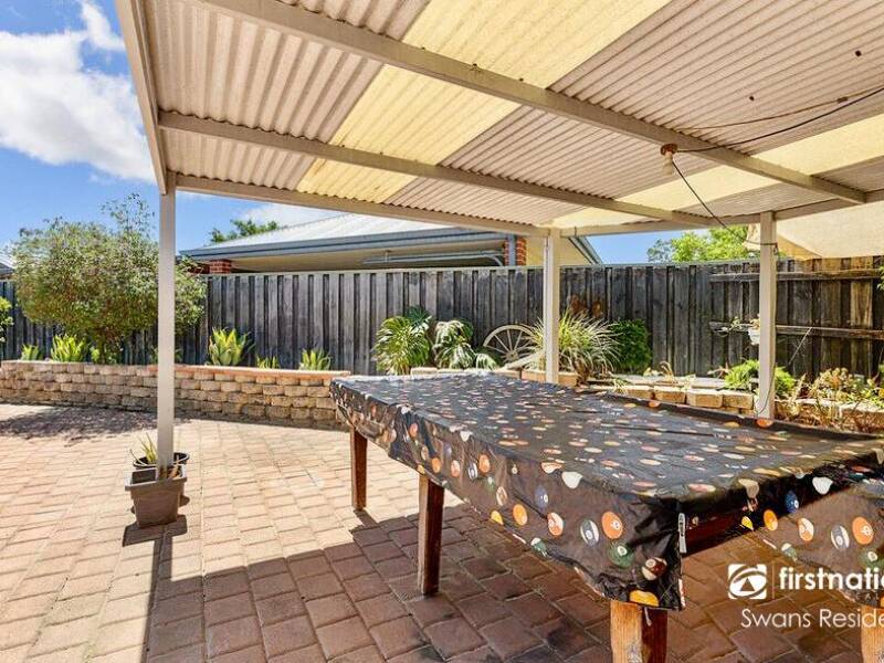 31 Anna Plains Circle, ELLENBROOK, WA 6069 AUS