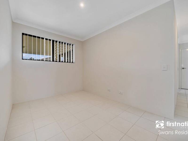 3 Greenslade Crescent, ELLENBROOK, WA 6069 AUS