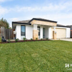 3 Greenslade Crescent, ELLENBROOK, WA 6069 AUS