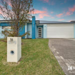 18 Mauve Way, AVELEY, WA 6069 AUS