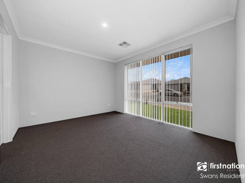72 Dolphin Drive, ALKIMOS, WA 6038 AUS