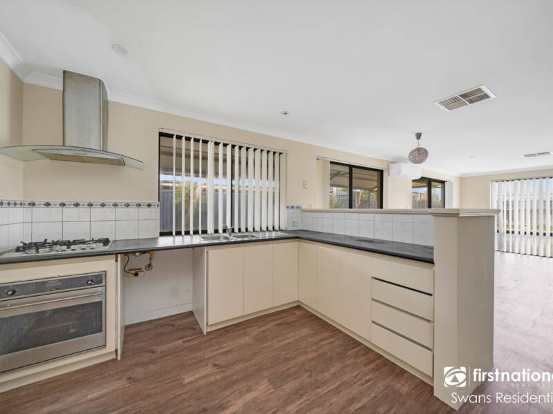 7 Granesse Drive, ELLENBROOK, WA 6069 AUS