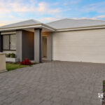 24 Kentmere Street, AVELEY, WA 6069 AUS