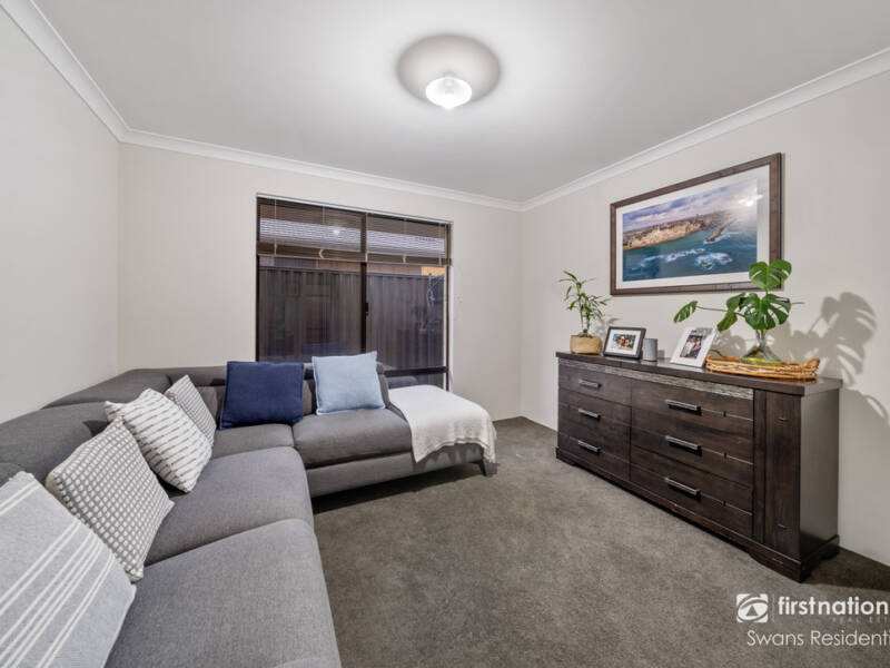 24 Kentmere Street, AVELEY, WA 6069 AUS
