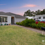 19 Astrolabe Way, SWAN VIEW, WA 6056 AUS